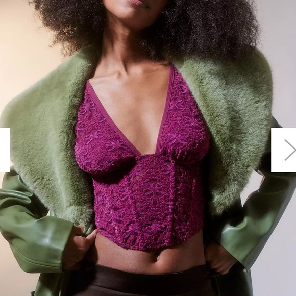 Urban Outfitters Out From Under Dark Romantic Convertible Corset - Picture 4 of 8